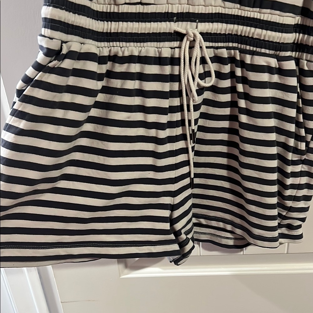 Evereve Black and White Striped Romper - Picture 3 of 3